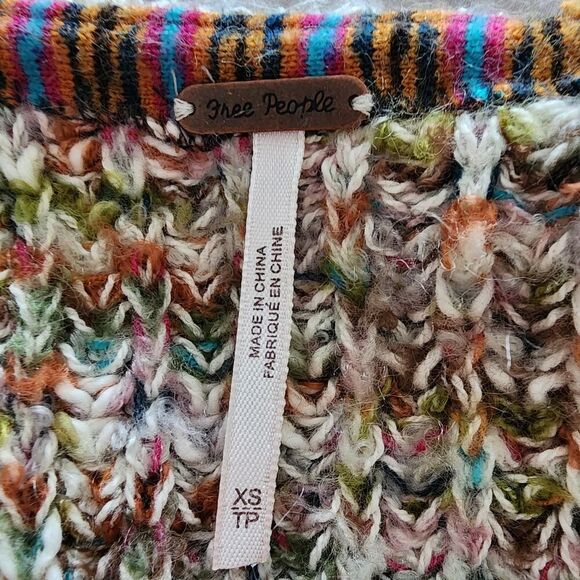 Free People Multi-colored V-Neck large knit pullover oversized sweater size XS - Picture 6 of 8